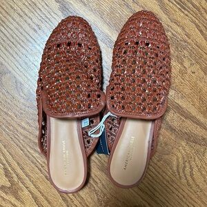 American eagle sandals